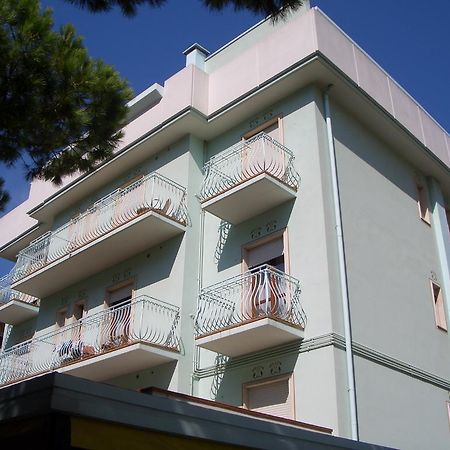 Condominio York Lido di Jesolo Kültér fotó